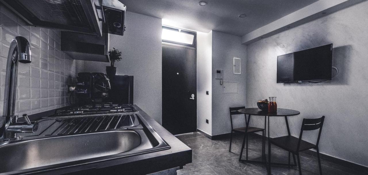 Appartement Casina Al Duomo à Naples Extérieur photo